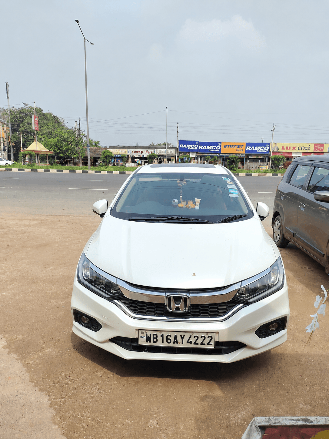 Honda City self drive rental in Kolkata — Self Ride